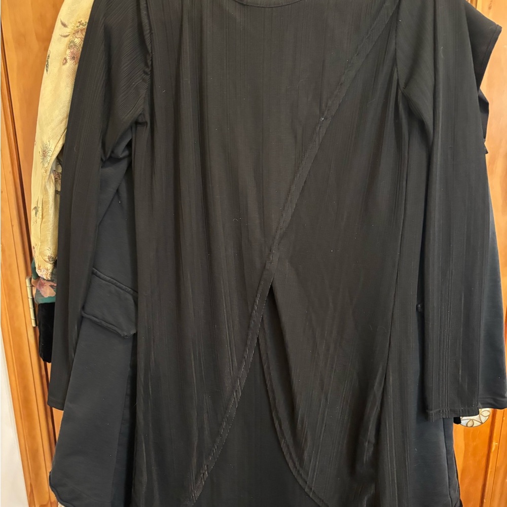Elegant Black Women's Blouse